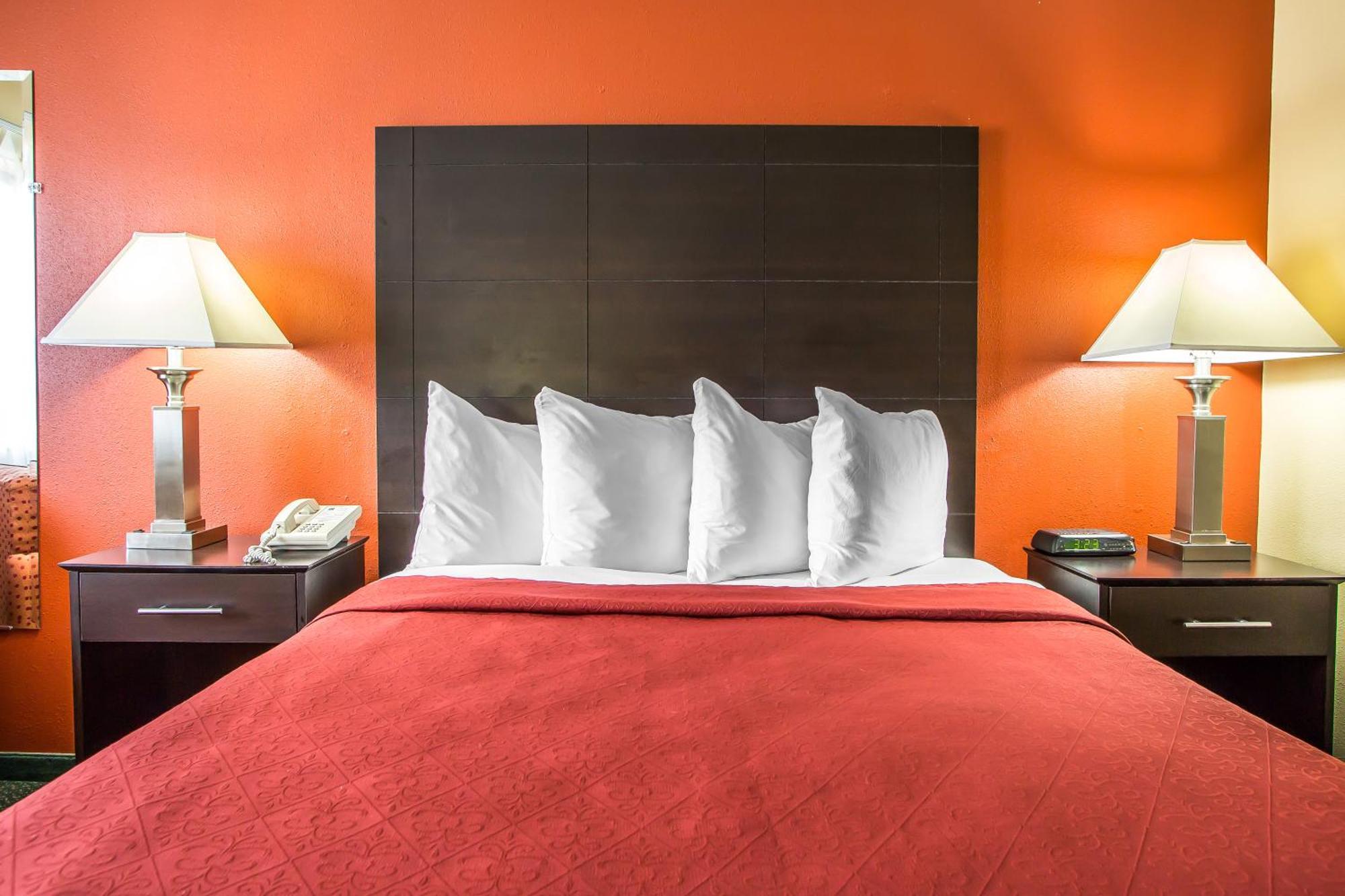 Quality Inn Morton At I-74 Quarto foto